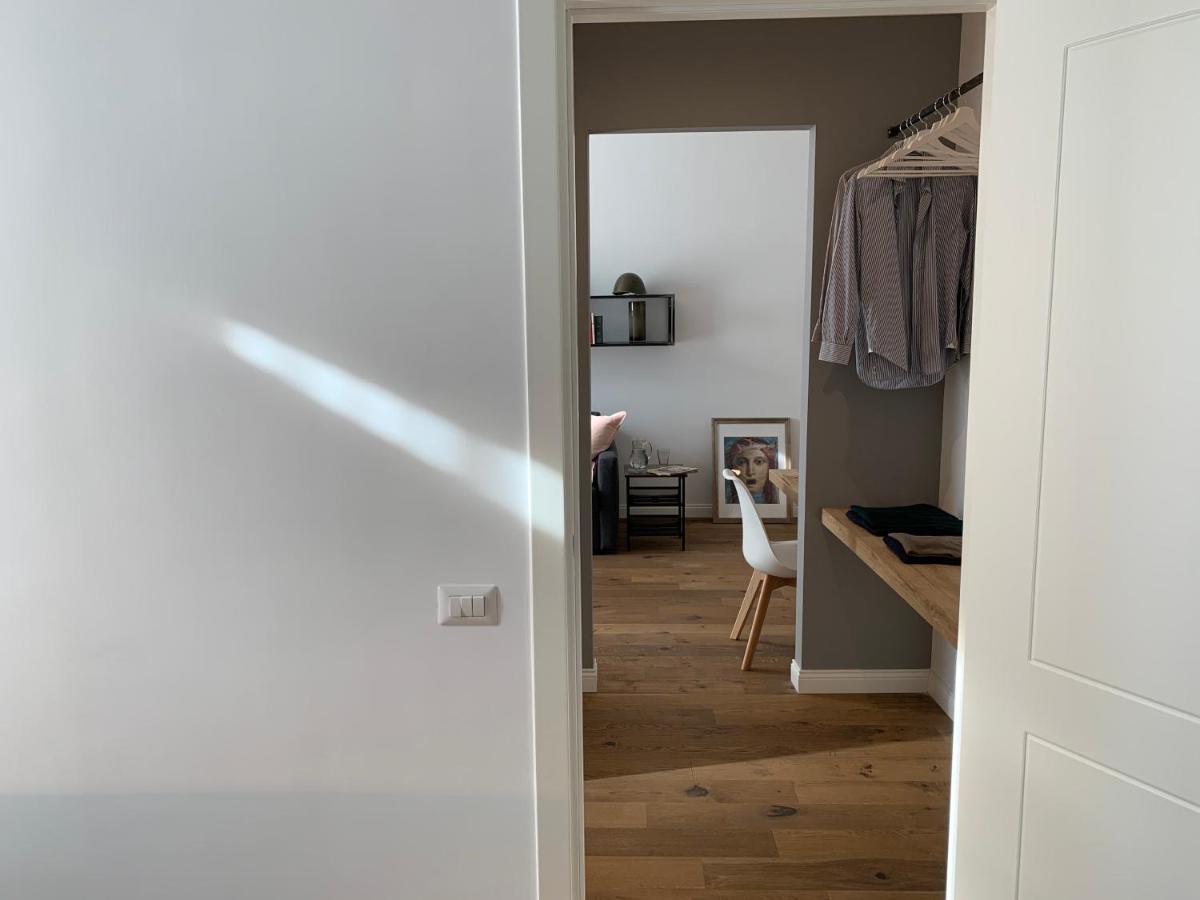 The Quality Apartment Napoli Exterior photo